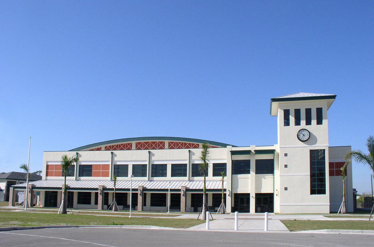 美中国际 美中国际